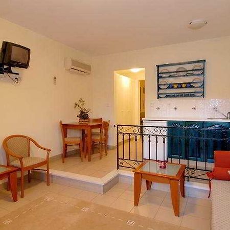 Omirikon Hotel Vathy  Exterior foto